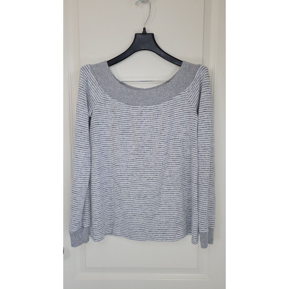 Daytrip Gray White Stripe Long Sleeve